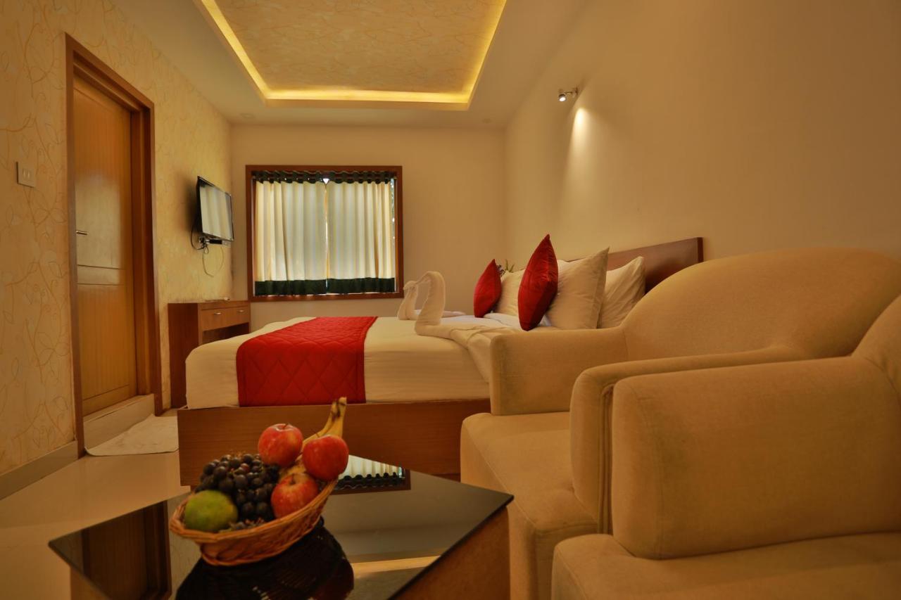 Cherai Beach Resorts Bagian luar foto