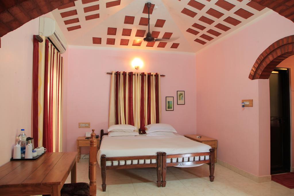 Cherai Beach Resorts Bagian luar foto