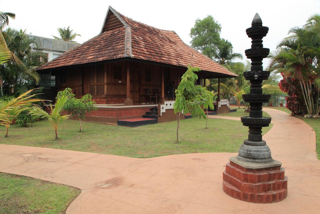 Cherai Beach Resorts Bagian luar foto