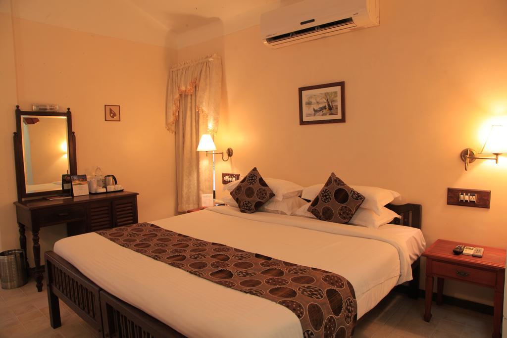 Cherai Beach Resorts Bagian luar foto