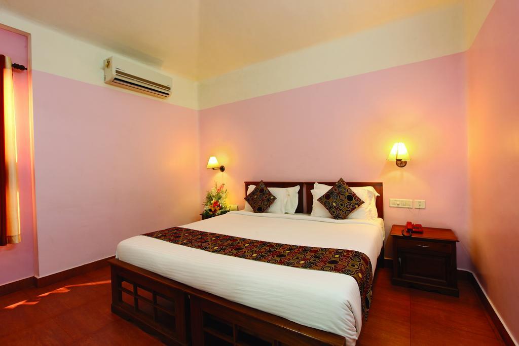 Cherai Beach Resorts Bagian luar foto